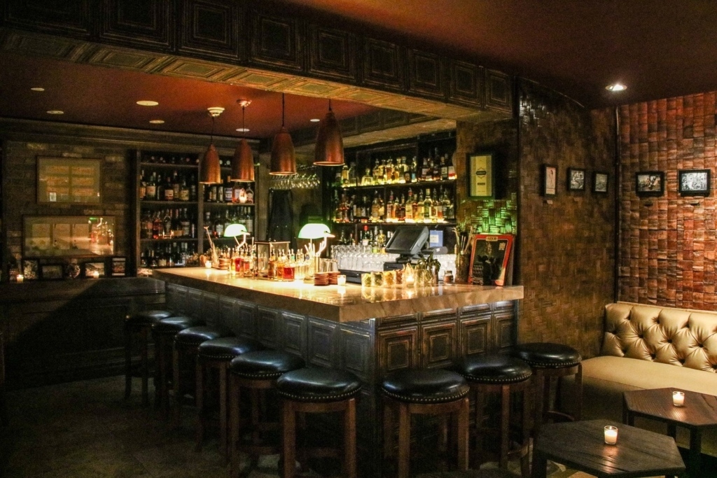 Miami Nightlife Must-Visit Bar: Swizzle Rum Bar & Drinkery interior