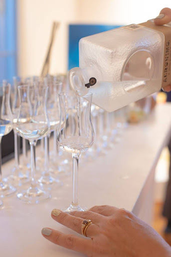 Premium Mexican Gin by Acronimo