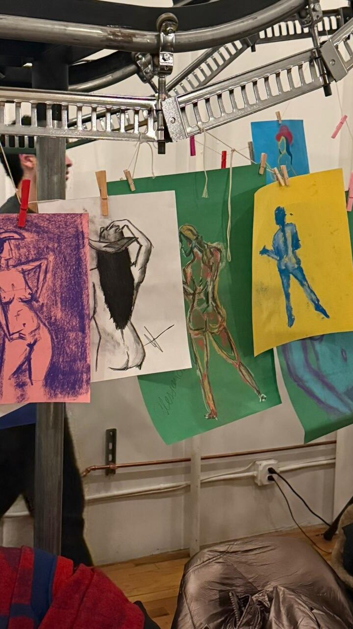 Instagram post from acronimo.spirits. This post is in position 7.