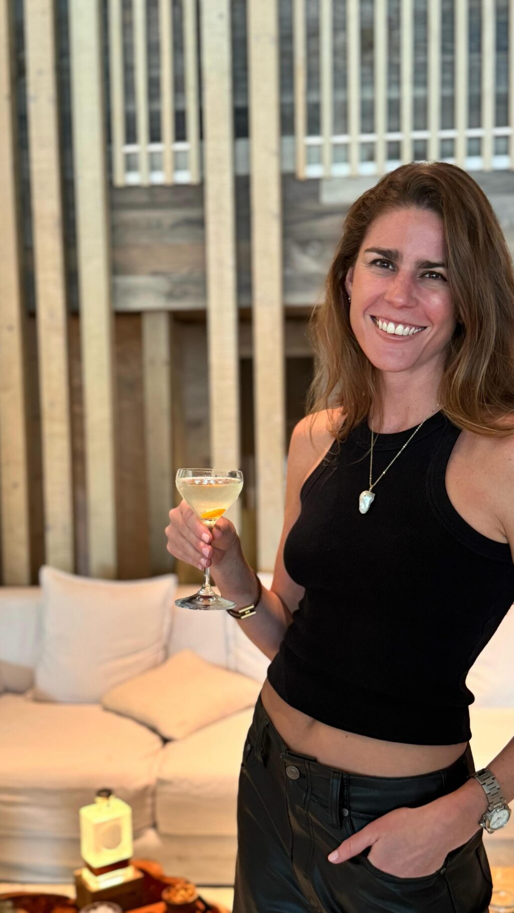 Instagram post from acronimo.spirits. This post is in position 2.